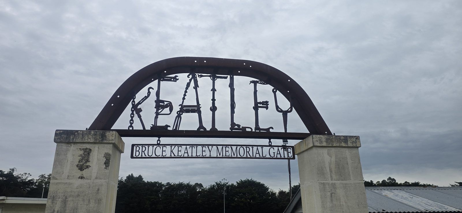 Entrance to the Hatherleigh complex through the Bruce Keatley Memorial Gate